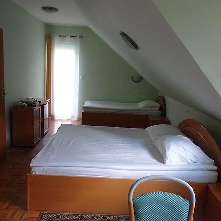 Rooms Hochkraut Целе Экстерьер фото