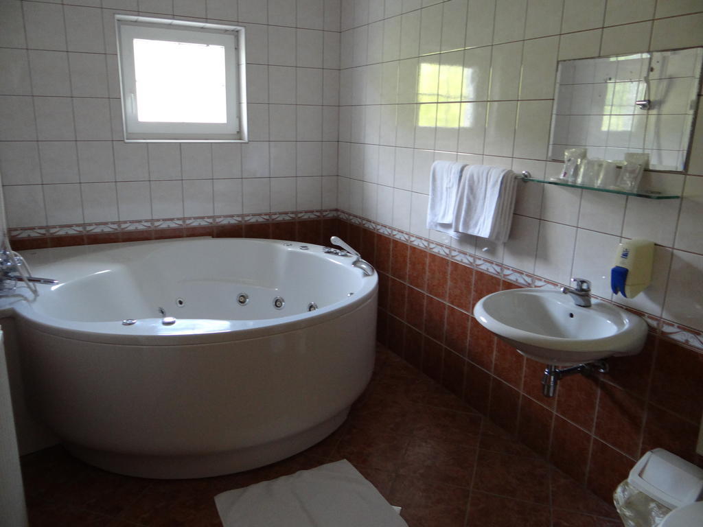 Rooms Hochkraut Целе Экстерьер фото