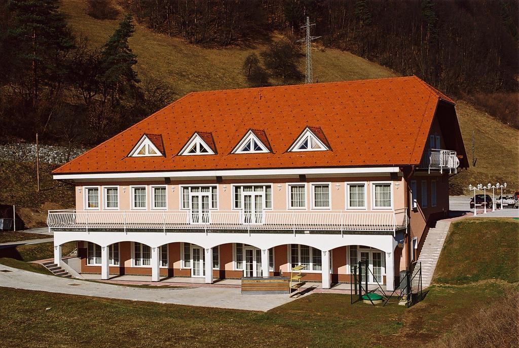 Rooms Hochkraut Целе Экстерьер фото